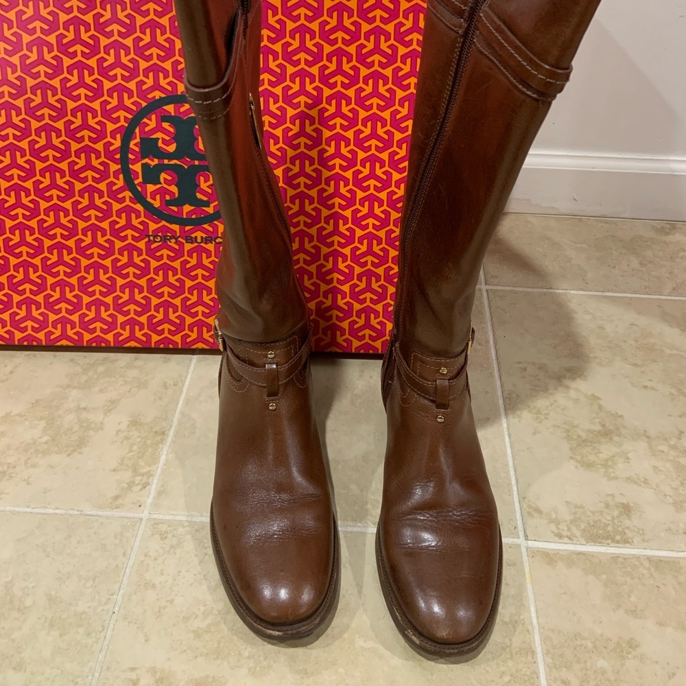 Tory Burch Calista Almond Riding Boots Size 8.5